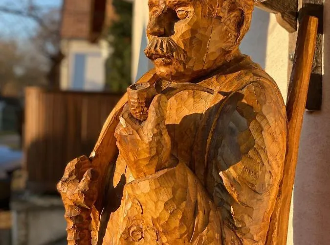 Bakonyi Vadasz Haza